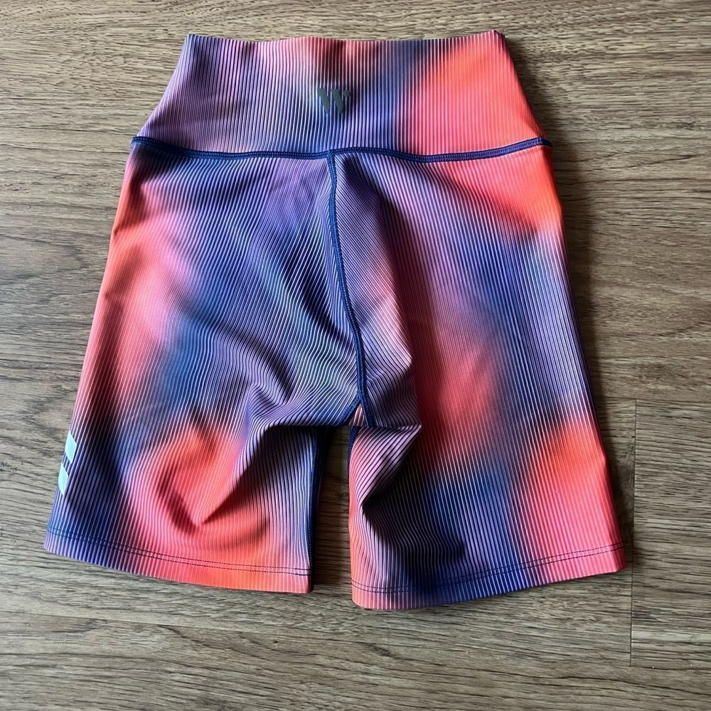 wear it to heart Kurt Reversible Short - Picture 2 of 5